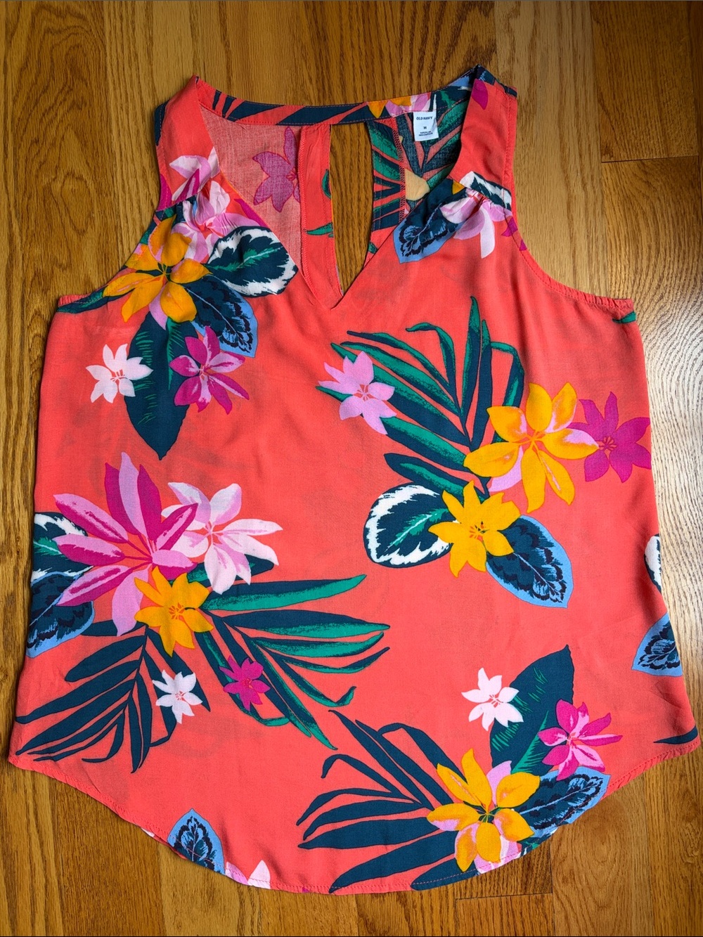 Old Navy Hawaiian Coral Floral Print Tank Blouse Top. Size: Medium
